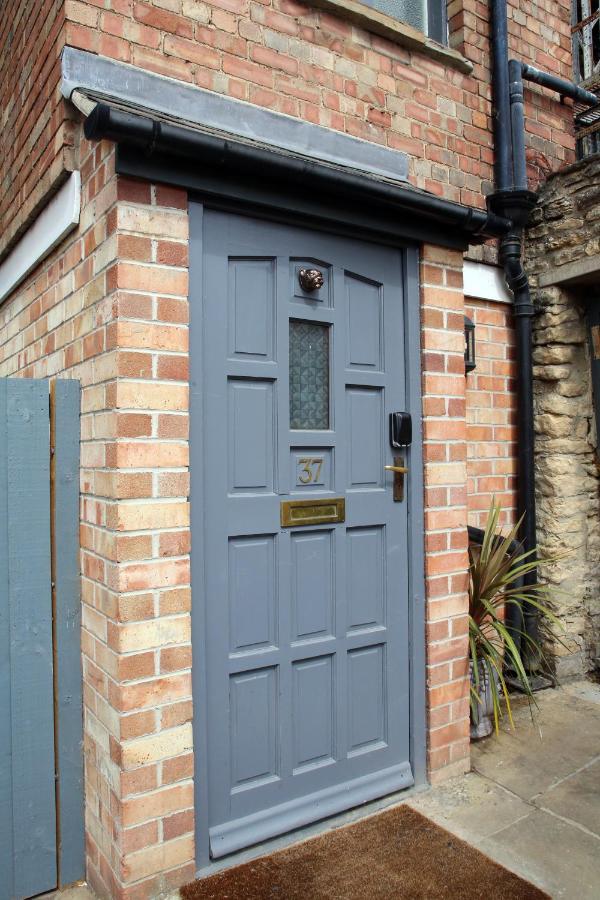 Luxury 3 Bed Apartment In The Heart Of Stamford Exterior photo